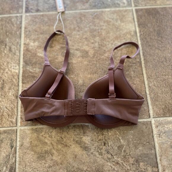 Skims Fits Everybody T-shirt Demi Bra Jasper Size 30B - Picture 7 of 10